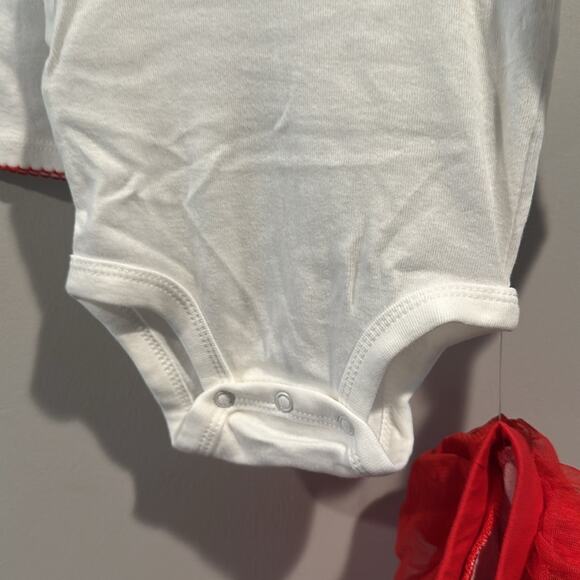 Carter’s 3 Month Baby Valentine’s Day Tutu Two-Piece Set - Picture 10 of 11